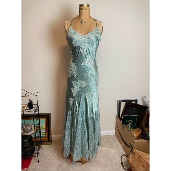 Vintage Cache Silk Gown Beaded Lace Sequin Gemstone Slinky Low Back Dress - SZ 8 - Picture 2 of 12